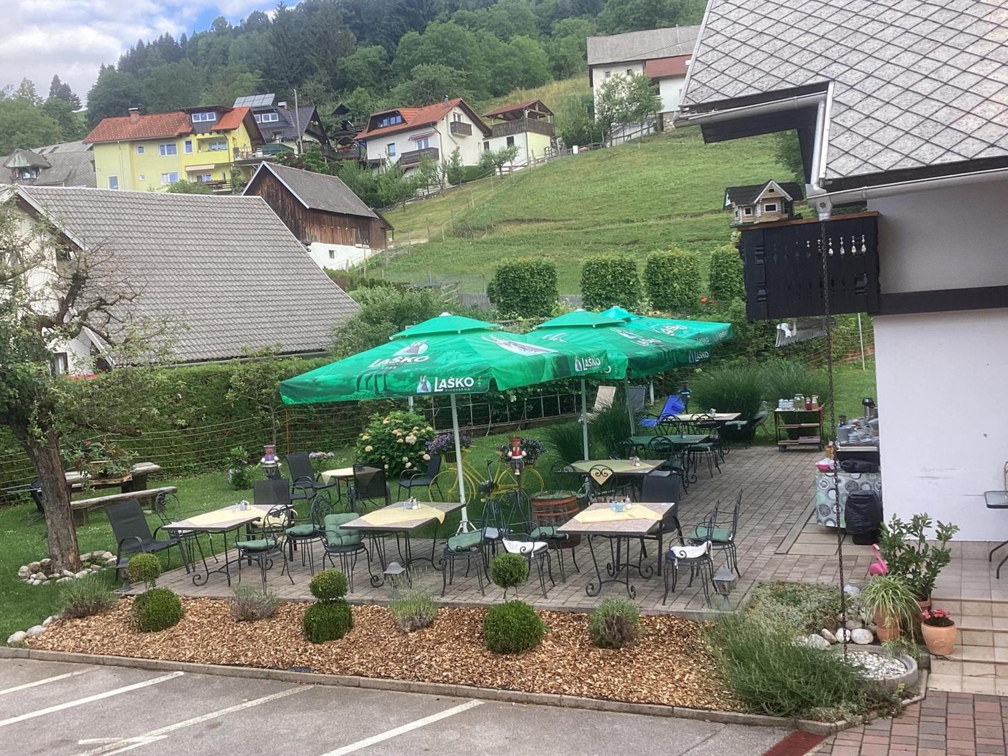 Guest house & Preseren