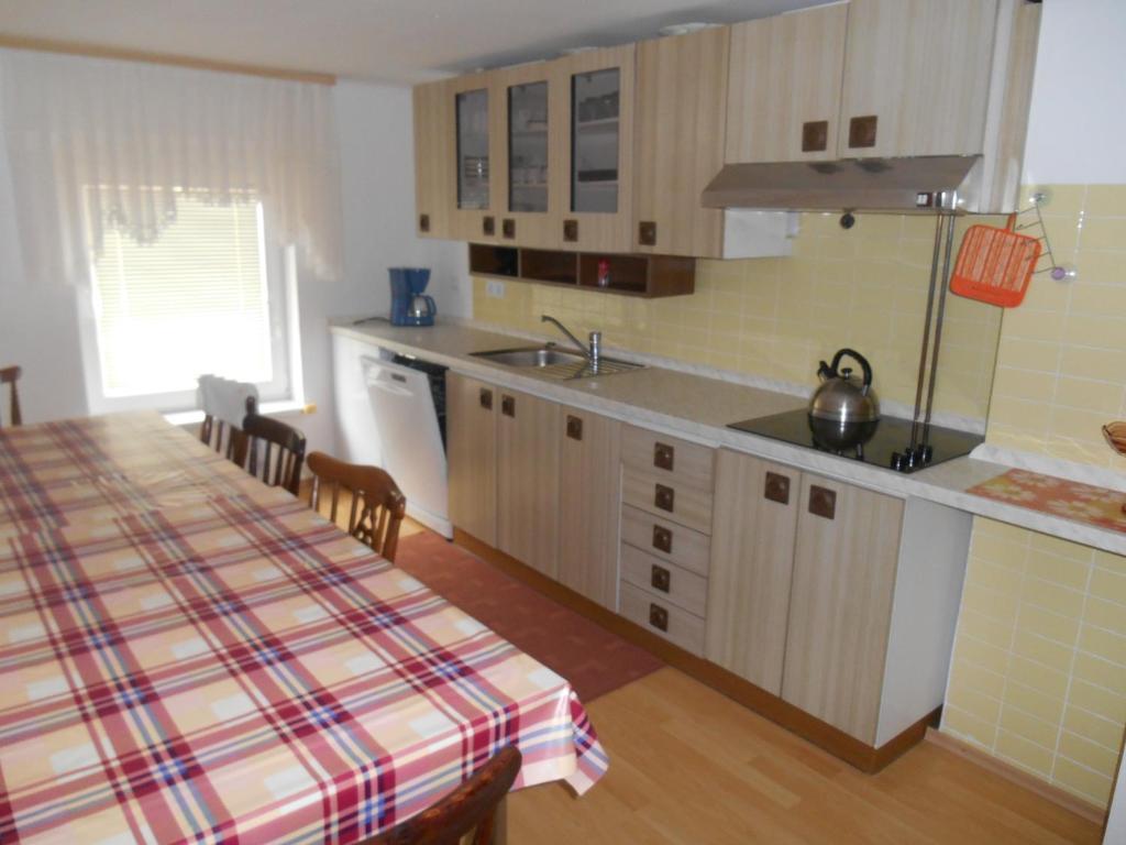 & Preseren Guest house 3*
